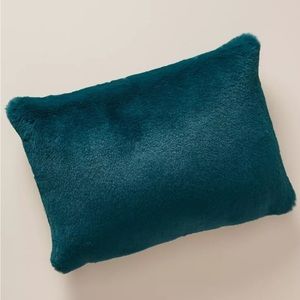 Sophie Faux Fur Pillow (set of 2)